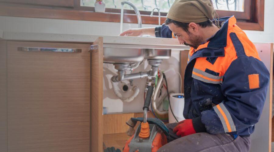 Local expert plumbing services in Solsberry, IN